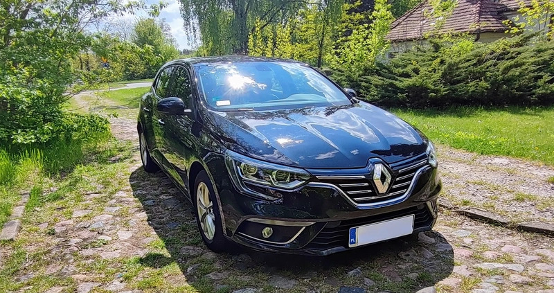 Renault Megane cena 51000 przebieg: 63000, rok produkcji 2017 z Warszawa małe 631